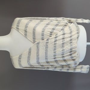 Long sleeve top with cross front